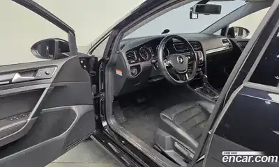 Volkswagen Golf 2016 1.4 автомат (гидро), миниатюра 10