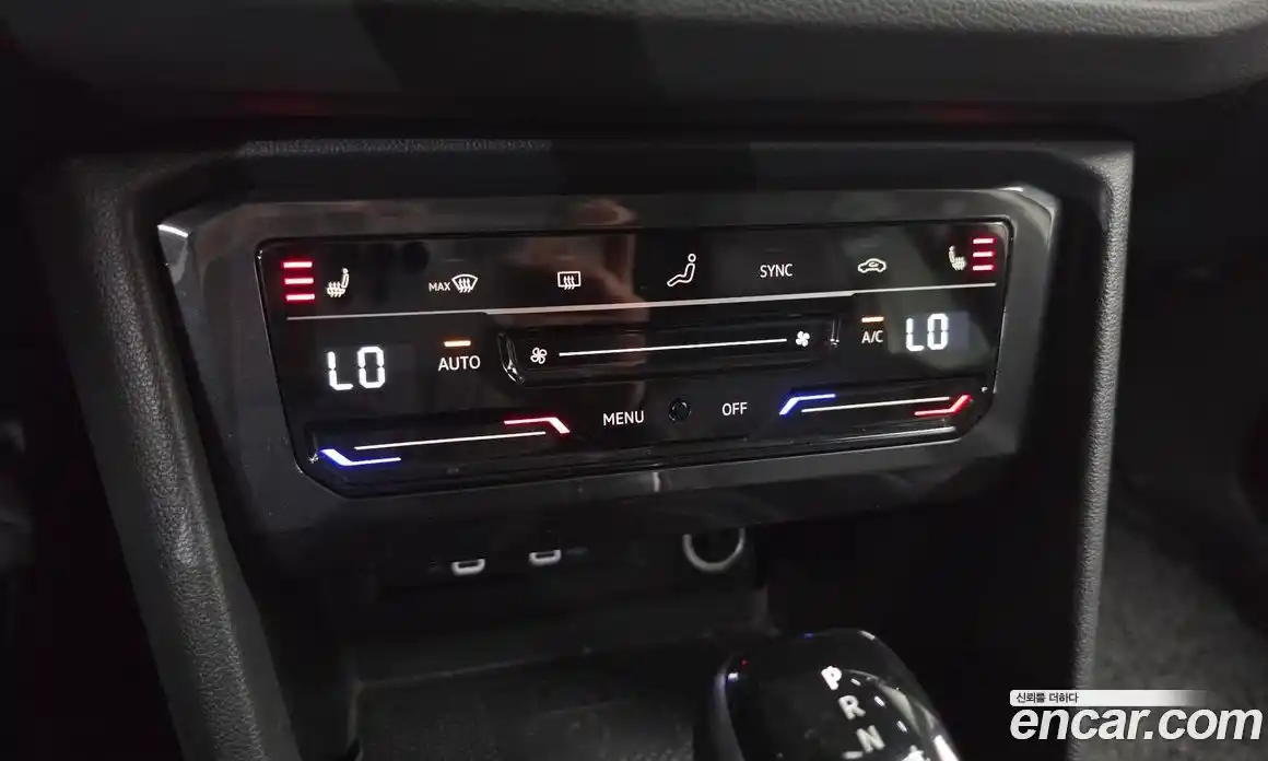 Volkswagen Tiguan 2021 2.0 автомат (гидро), фото 26