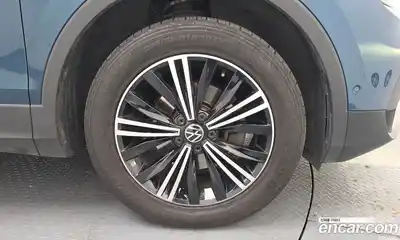 Volkswagen Tiguan 2021 2.0 автомат (гидро), миниатюра 7