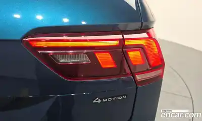 Volkswagen Tiguan 2021 2.0 автомат (гидро), миниатюра 9