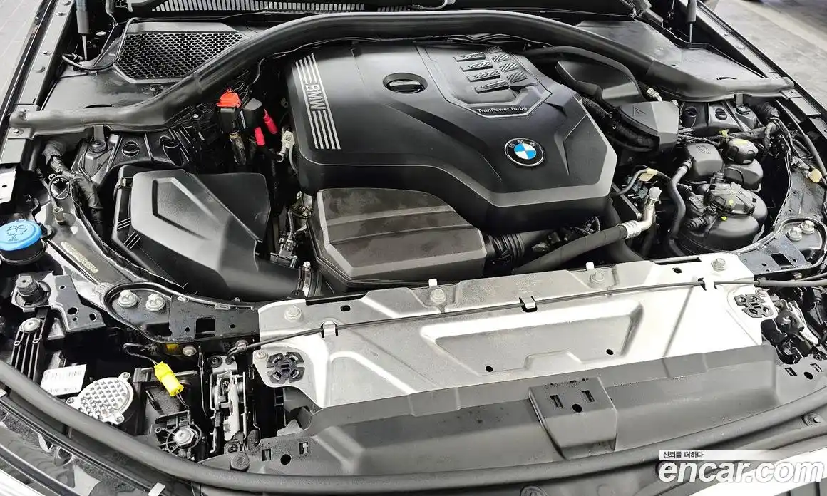 BMW 3 серия 2021 2.0 автомат (гидро), фото 6