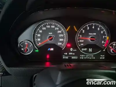 BMW M4 2017 3.0 автомат (гидро), миниатюра 7