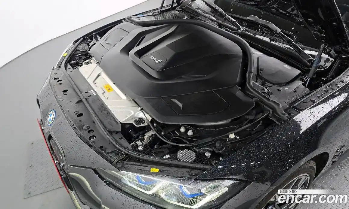 BMW i4 2024 0.2 автомат (гидро), фото 5