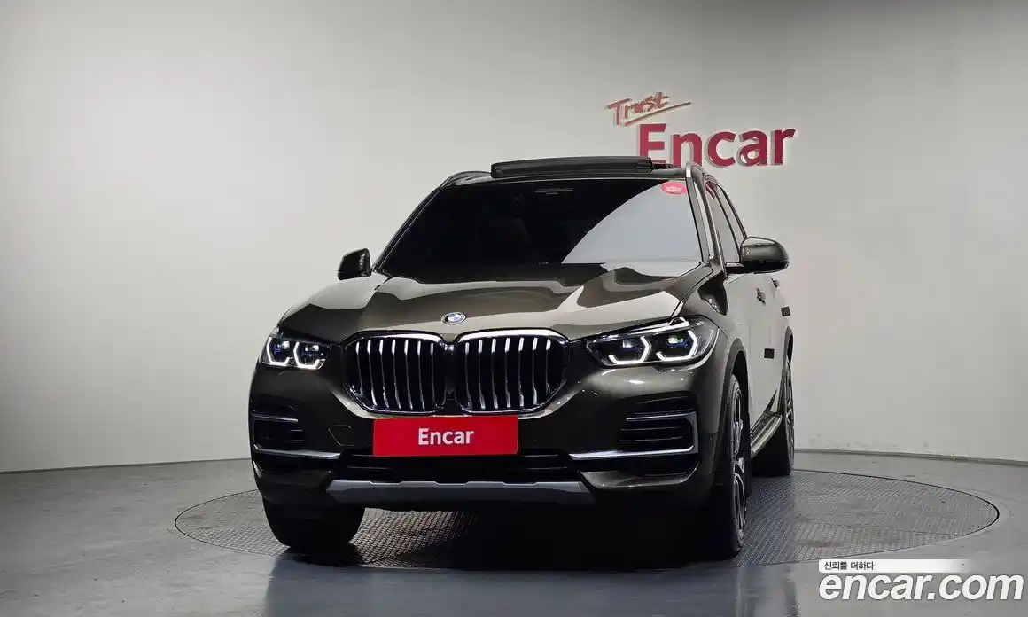 BMW X5 2023 3.0 автомат (гидро), фото 3