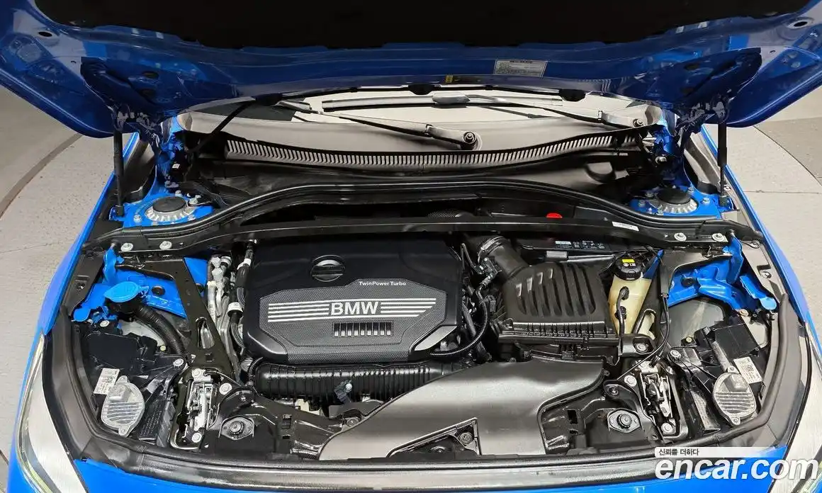 BMW 1 серия 2022 2.0 автомат (гидро), фото 6