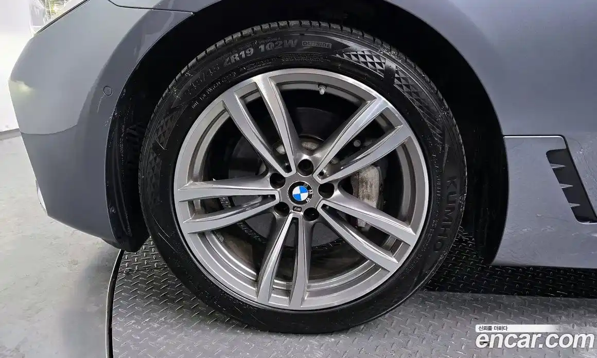BMW 6 серия 2020 2.0 автомат (гидро), фото 4