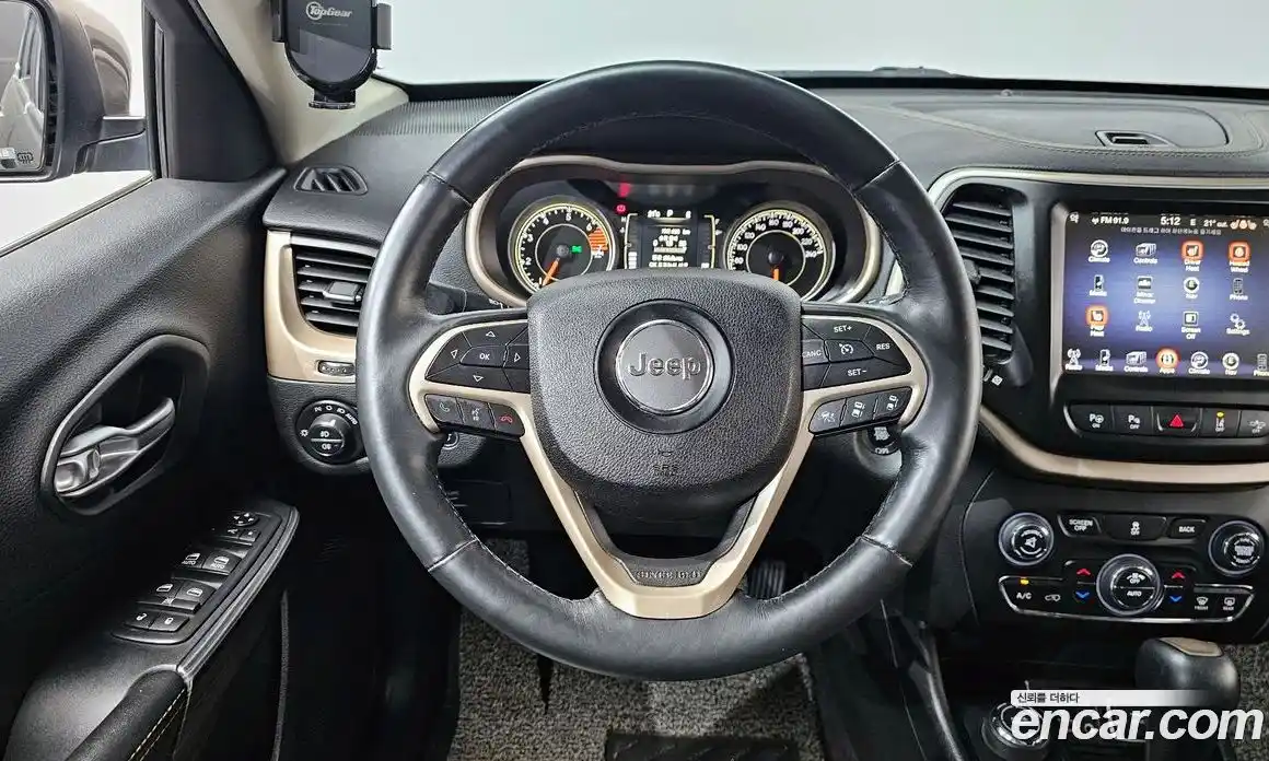 Jeep Cherokee 2016 2.4 автомат (гидро), фото 12