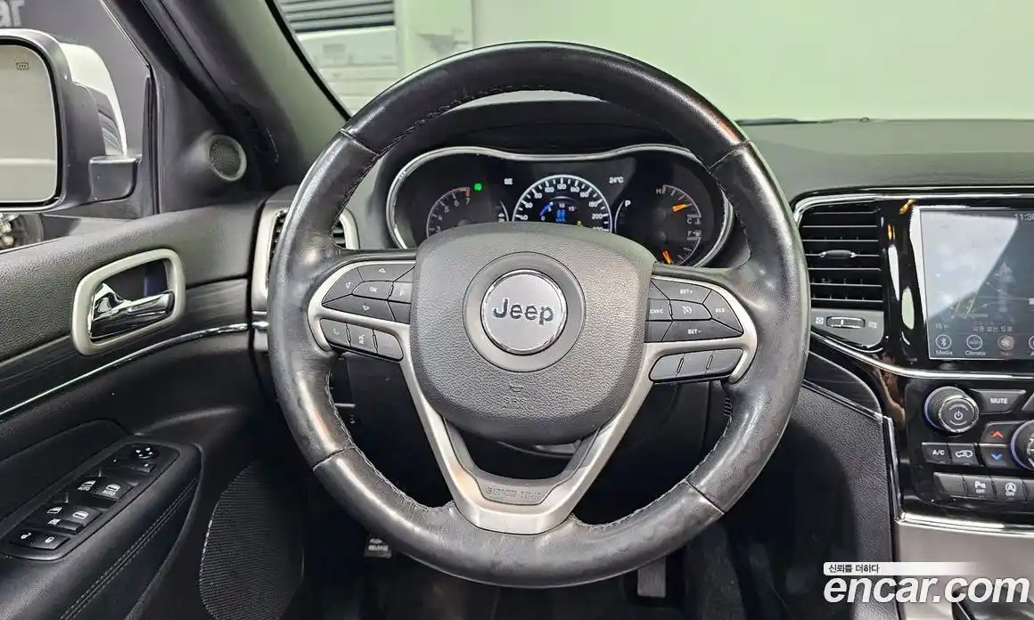 Jeep Cherokee 2021 3.6 автомат (гидро), фото 15