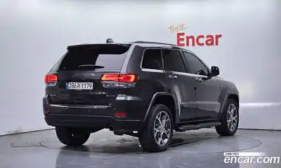 Jeep Cherokee 2021 3.6 автомат (гидро), миниатюра 2