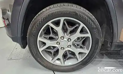Jeep Cherokee 2021 3.6 автомат (гидро), миниатюра 5