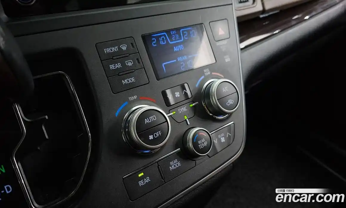 Toyota Sienna 2018 3.5 гидро, фото 19