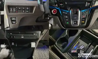 Honda Odyssey 2022 3.5 автомат (гидро), миниатюра 9