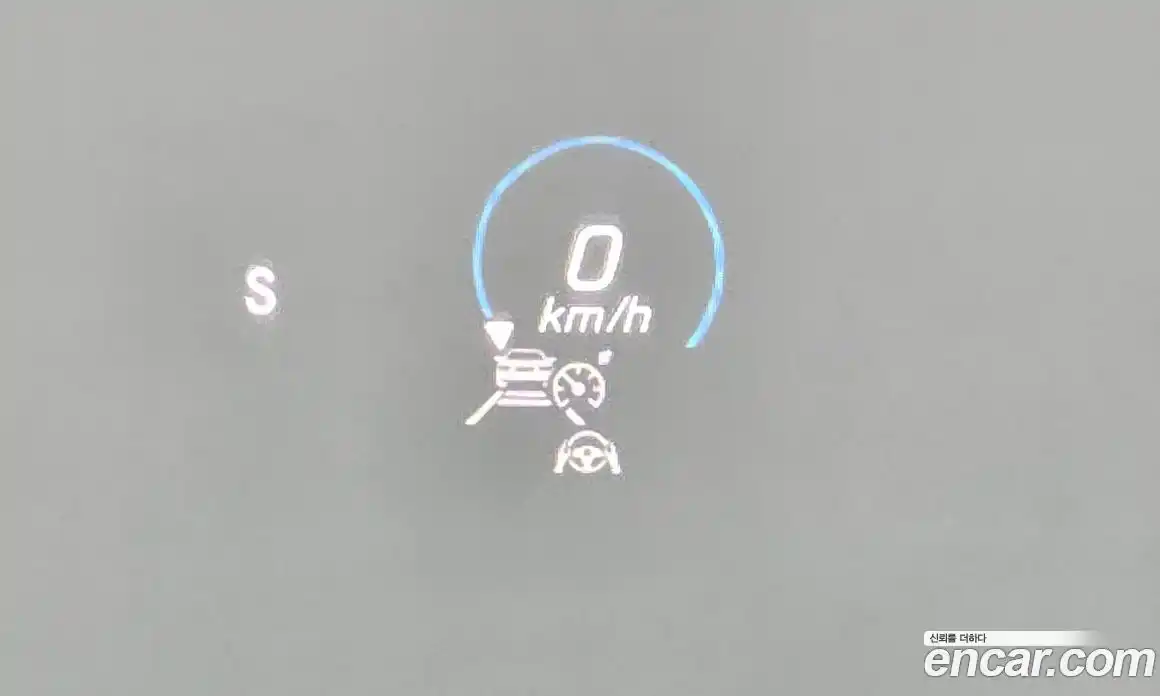 Mercedes-Benz E-Class 2023 2.0 автомат (гидро), фото 23