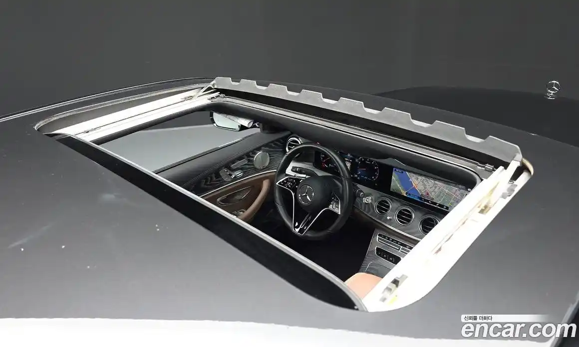 Mercedes-Benz E-Class 2023 2.0 автомат (гидро), фото 23