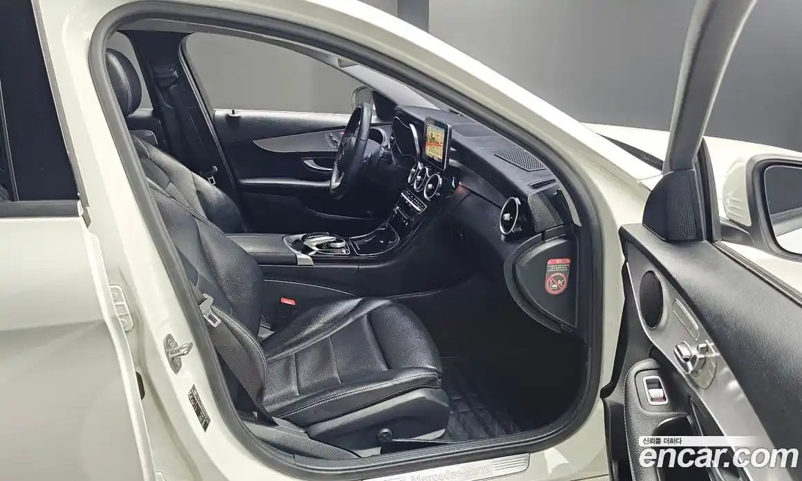 Mercedes-Benz C-Class 2017 2.0 автомат (гидро), фото 11