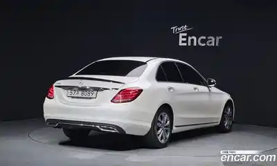 Mercedes-Benz C-Class 2017 2.0 автомат (гидро), миниатюра 2