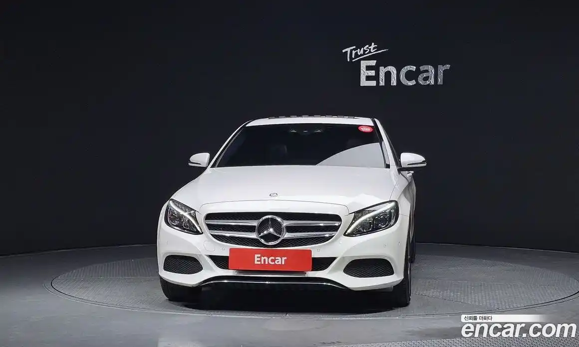 Mercedes-Benz C-Class 2017 2.0 автомат (гидро), фото 3