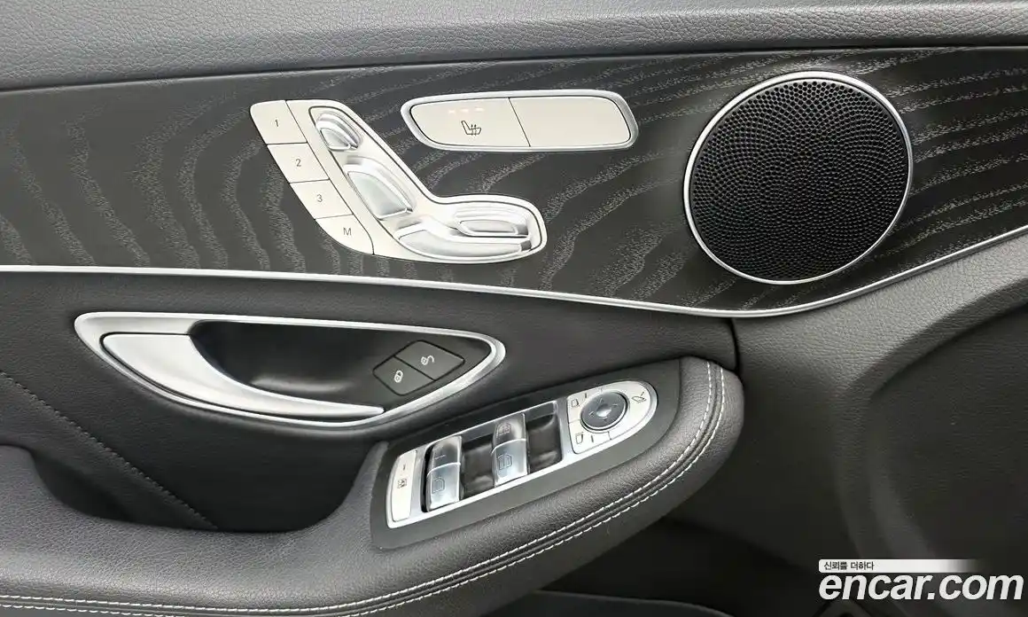 Mercedes-Benz C-Class 2016 2.0 автомат (гидро), фото 19