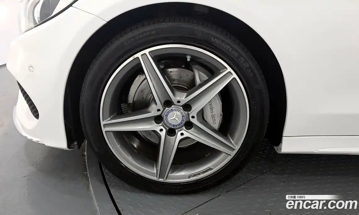 Mercedes-Benz C-Class 2016 2.0 автомат (гидро), фото 5