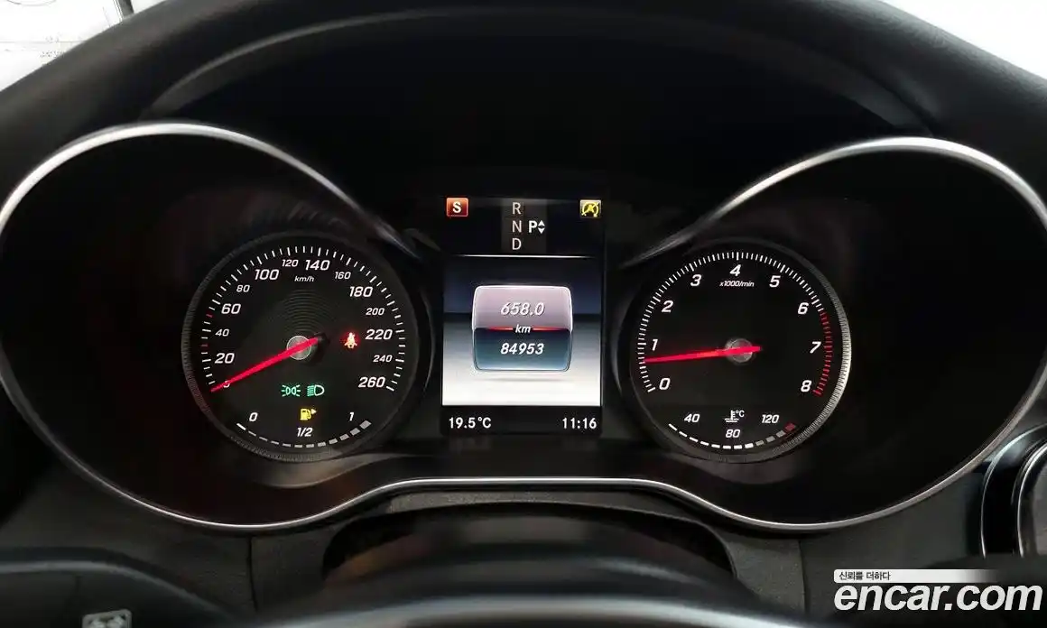 Mercedes-Benz C-Class 2016 2.0 автомат (гидро), фото 8