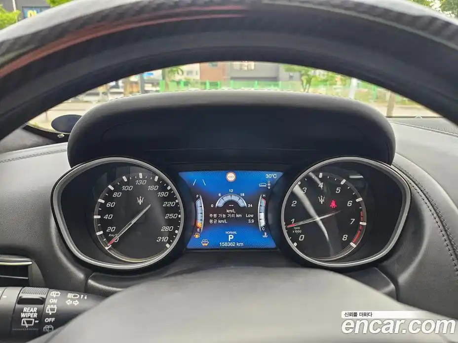 Maserati Levante 2019 3.0 гидро, фото 20