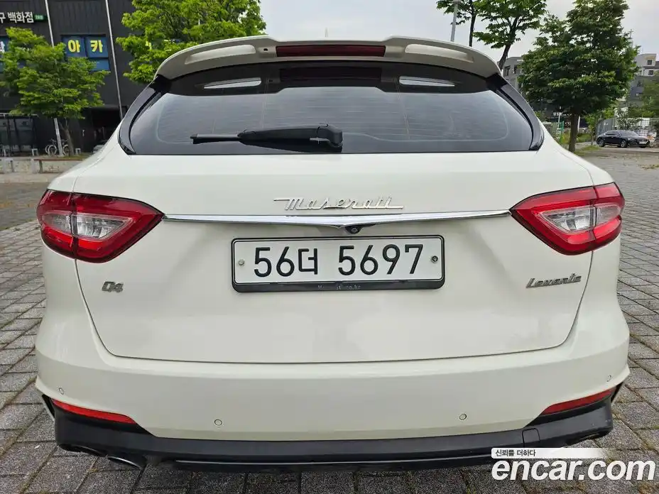 Maserati Levante 2019 3.0 гидро, фото 6