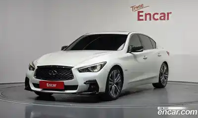 Infiniti Q50