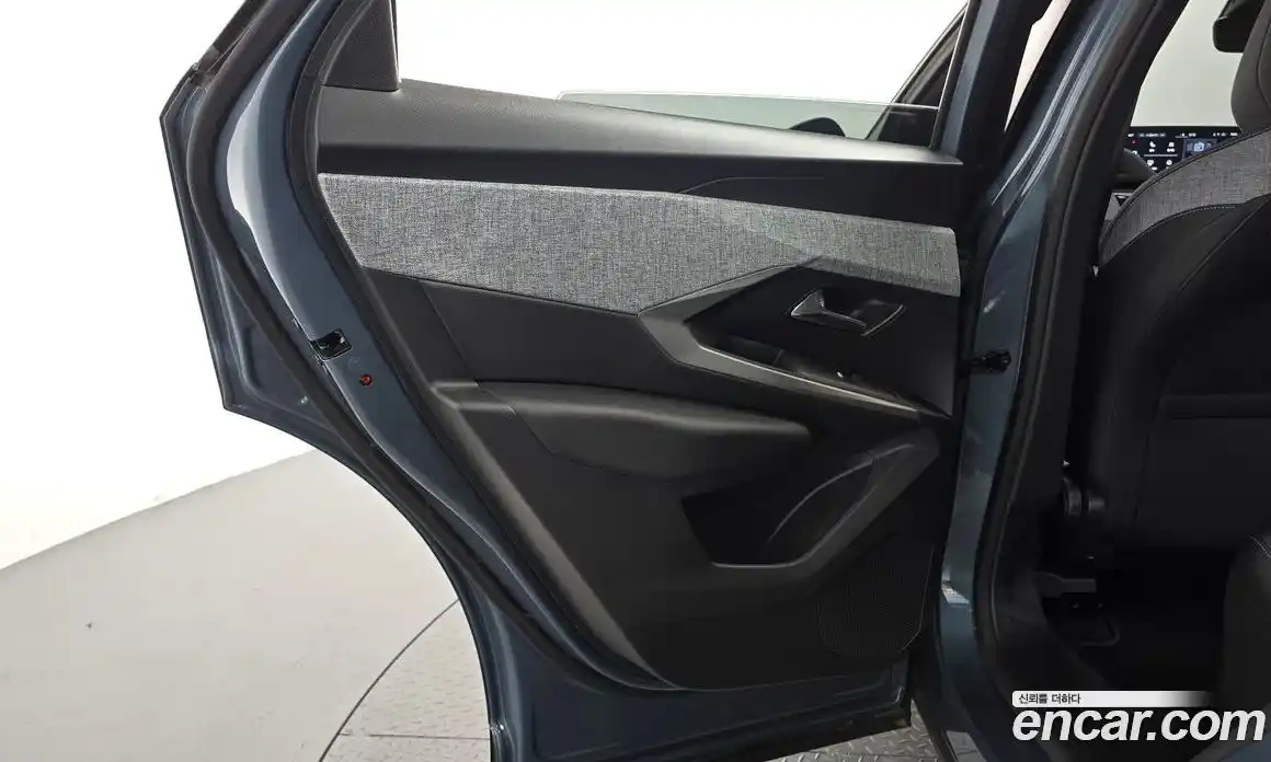 Peugeot 3008 2025 1.2 автомат (гидро), фото 15
