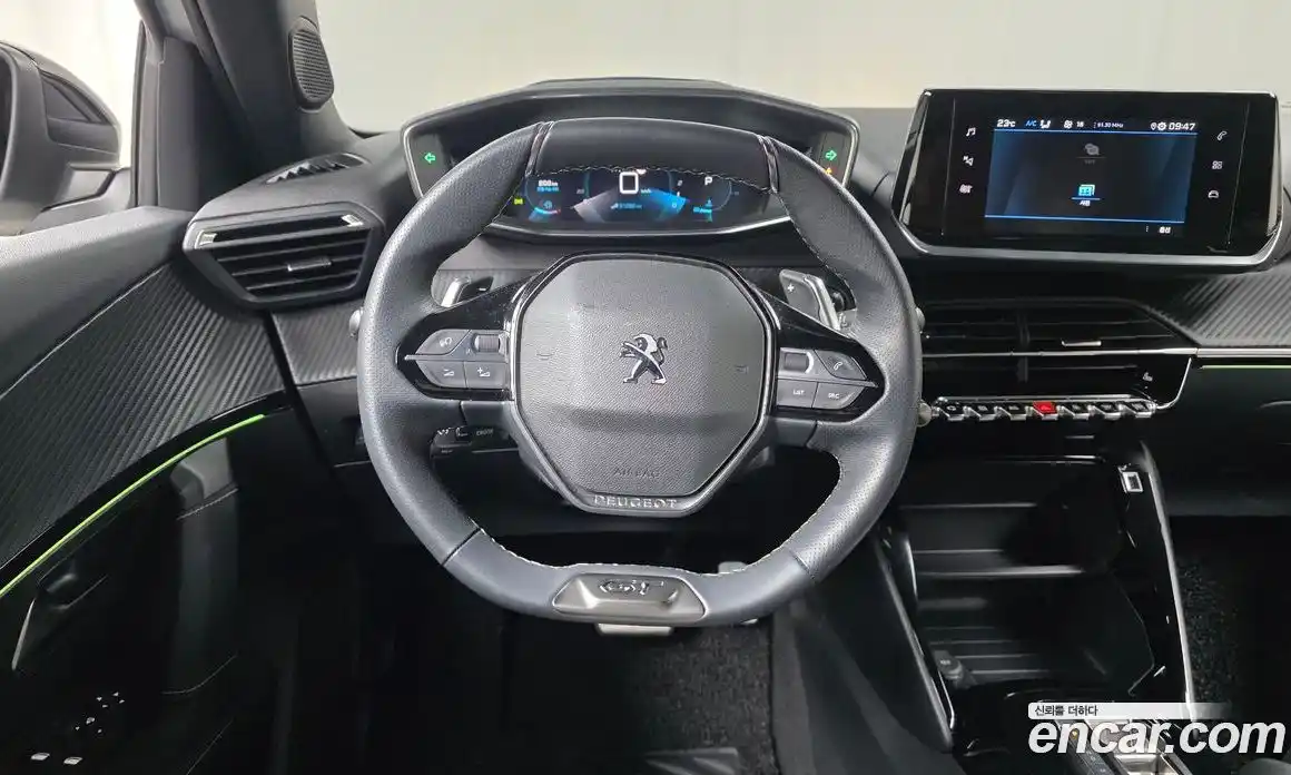 Peugeot 2008 2023 1.5 автомат (гидро), фото 19