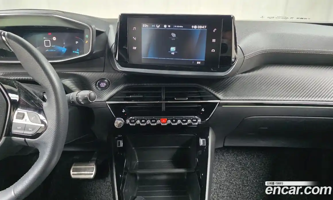 Peugeot 2008 2023 1.5 автомат (гидро), фото 20