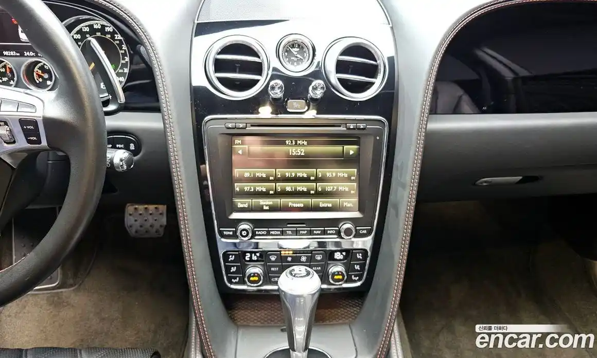 Bentley Flying Spur 2015 4.0 гидро, фото 13