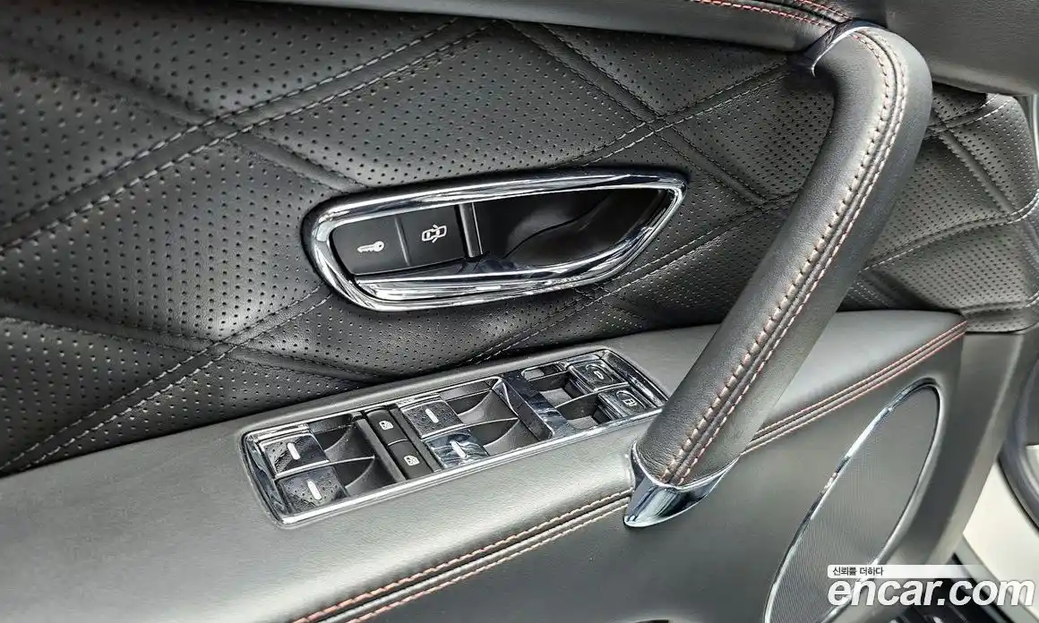 Bentley Flying Spur 2015 4.0 гидро, фото 15