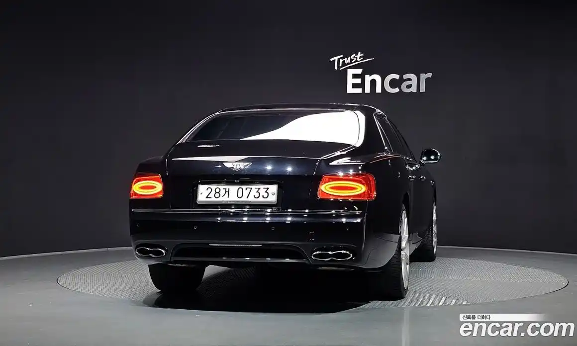 Bentley Flying Spur 2015 4.0 гидро, фото 4