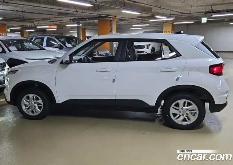 Hyundai Venue 2026 1.6 автомат (гидро), фото 5
