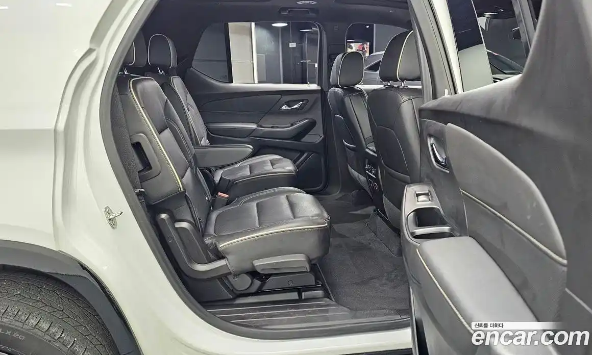Chevrolet Traverse 2022 3.6 автомат (гидро), фото 11