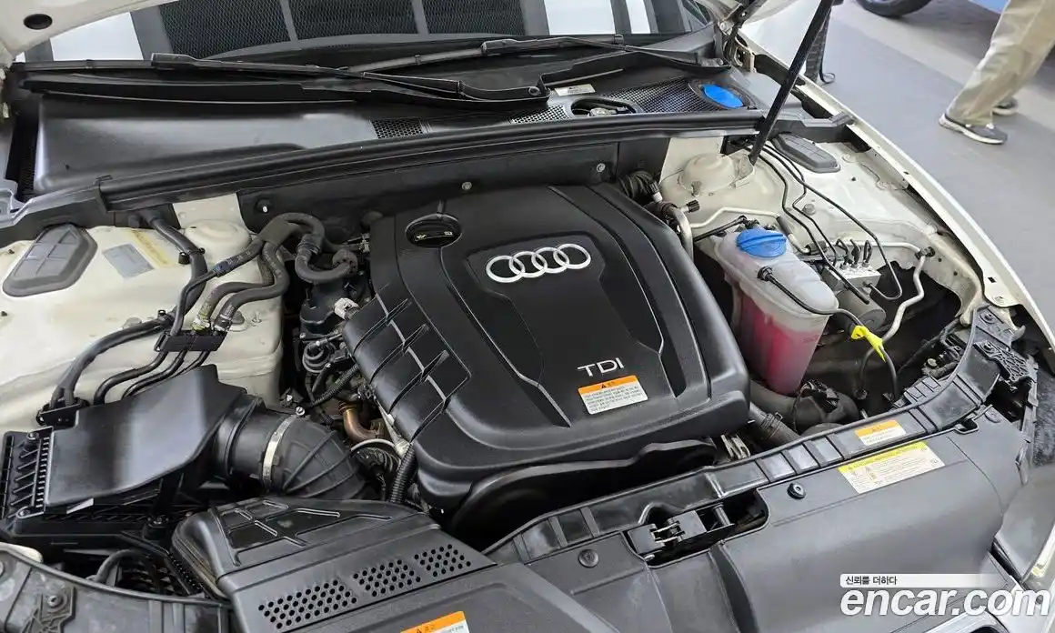 Audi A5 2013 2.0 автомат (гидро), фото 6