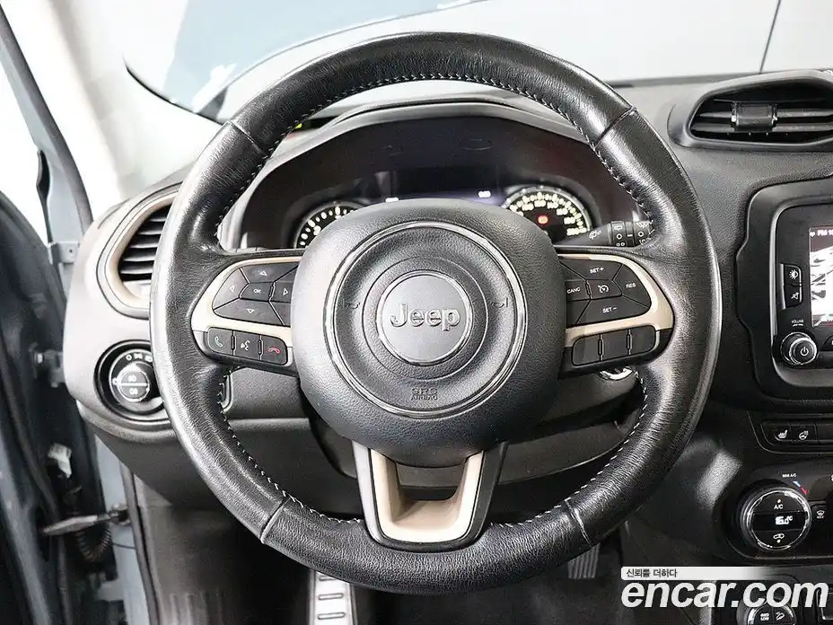 Jeep Renegade 2017 2.0 автомат (гидро), фото 15