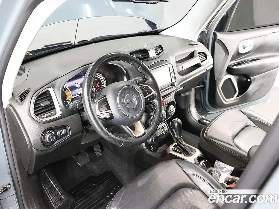 Jeep Renegade 2017 2.0 автомат (гидро), фото 17