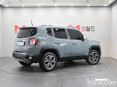 Jeep Renegade 2017 2.0 автомат (гидро), миниатюра 3