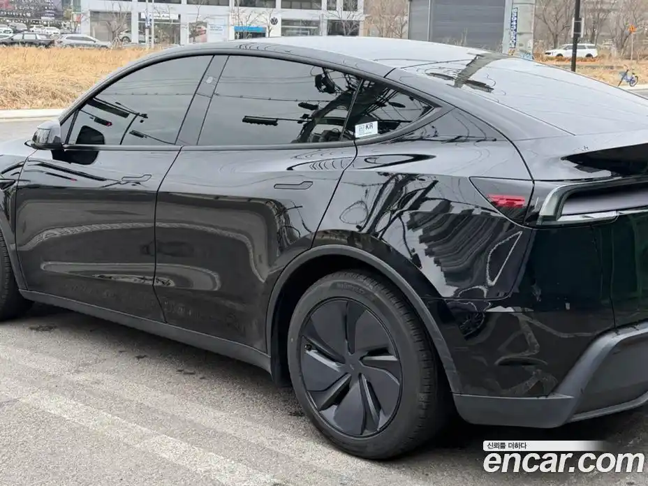 Tesla Model Y 2025 гидро, фото 7