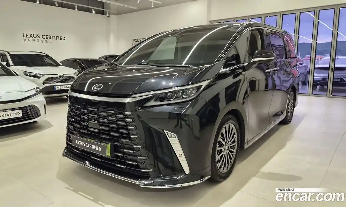 Lexus LM 2025 2.4 гидро, фото 1