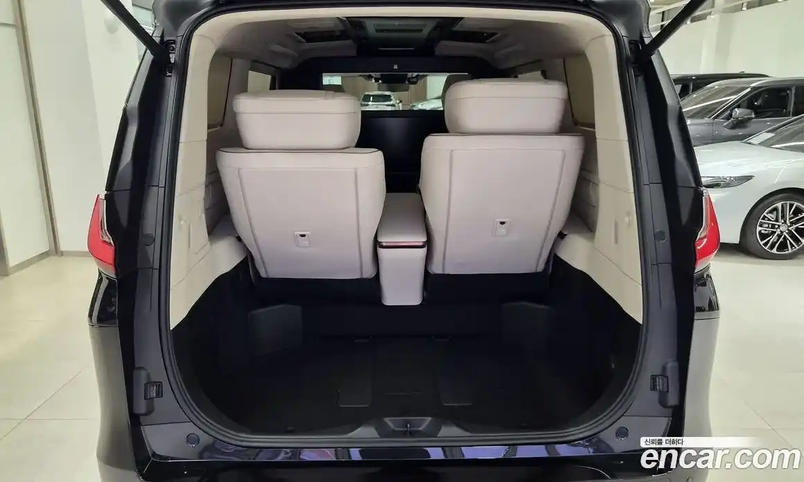 Lexus LM 2025 2.4 гидро, фото 20