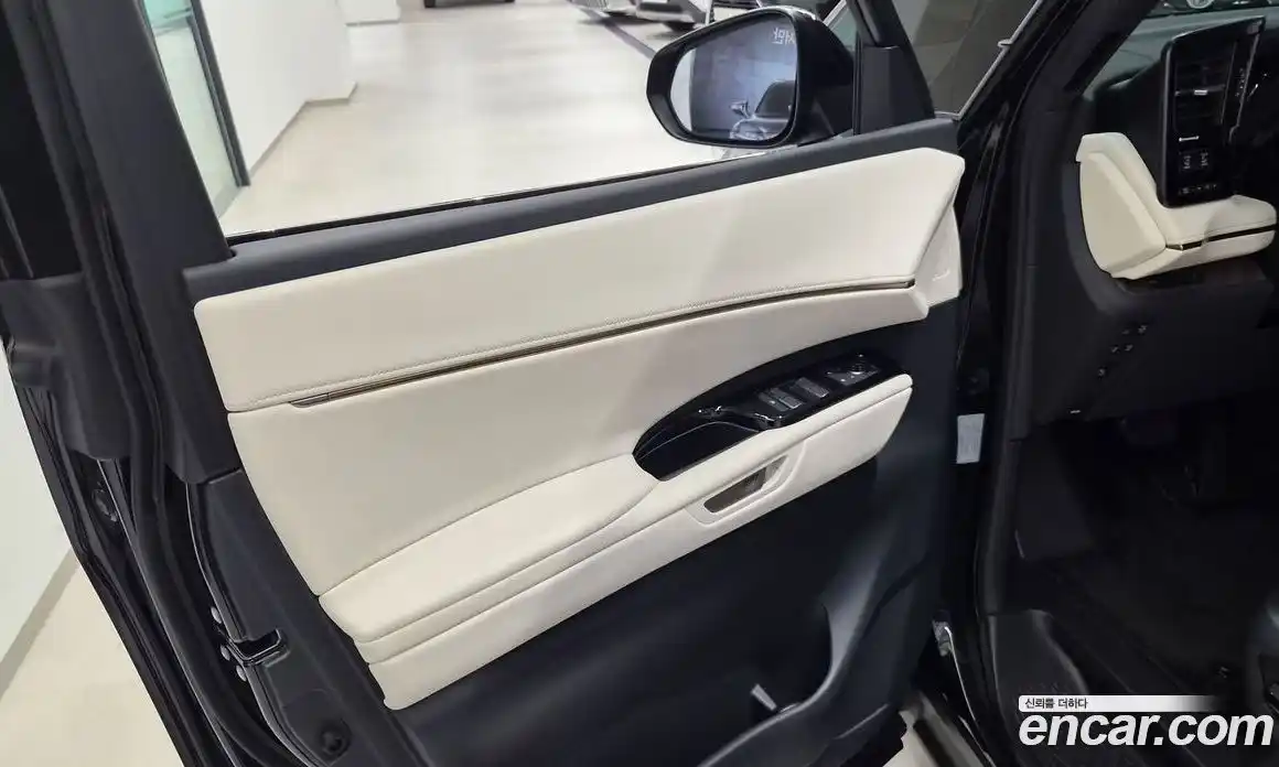 Lexus LM 2025 2.4 гидро, фото 10