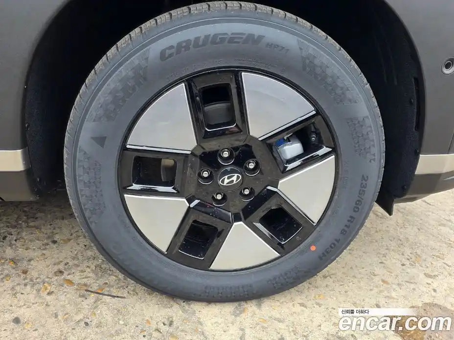 Hyundai Santa Fe 2026 1.6 автомат (гидро), фото 5