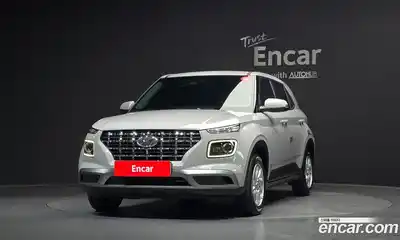 Hyundai Venue 2023 1.6 автомат (гидро), миниатюра 3
