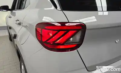 Hyundai Venue 2023 1.6 автомат (гидро), миниатюра 9