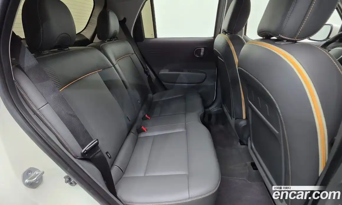Hyundai Casper 2023 1.0 автомат (гидро), фото 19