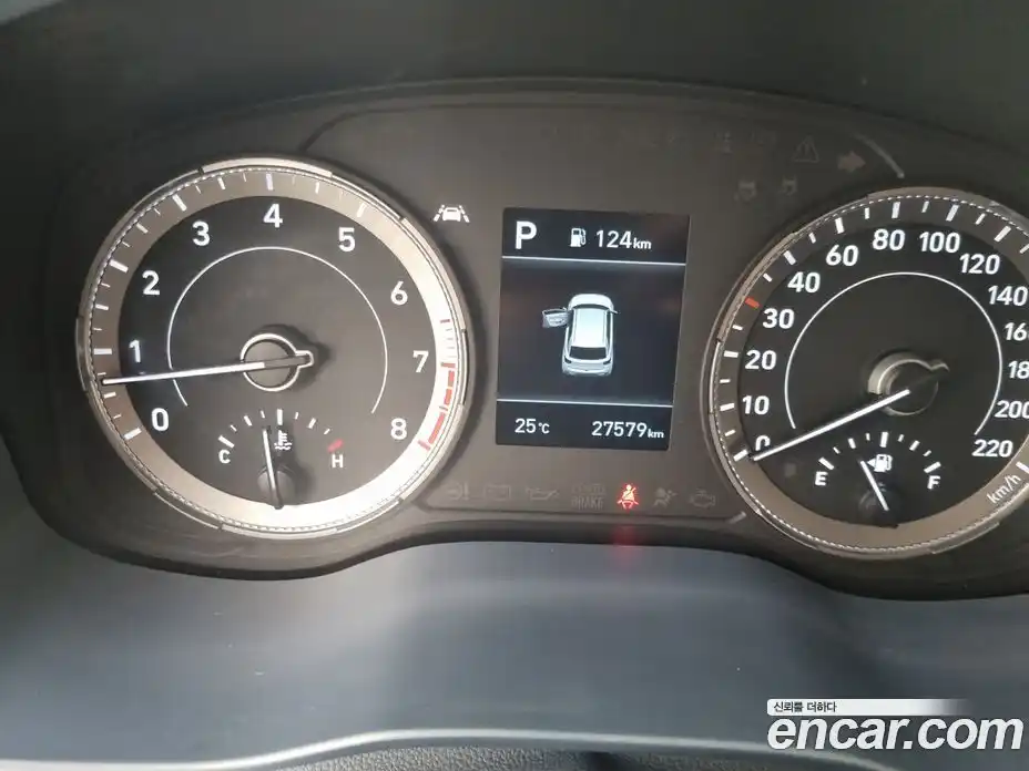 Hyundai Venue 2021 1.6 автомат (гидро), фото 8