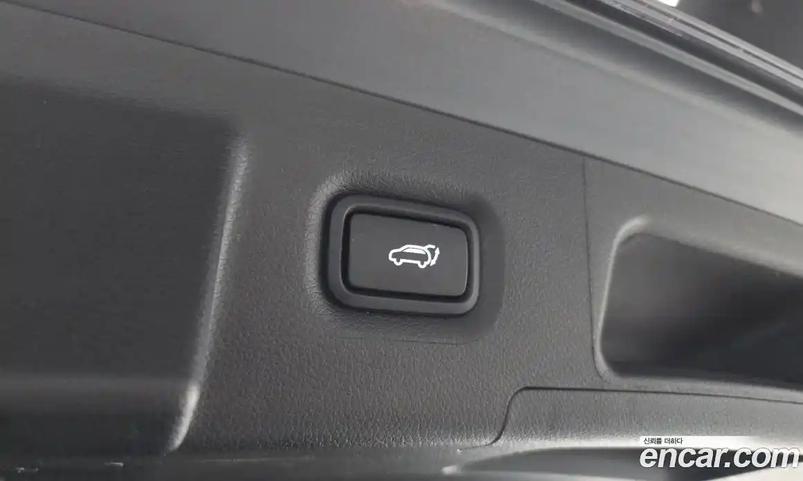 Hyundai Santa Fe 2022 2.2 автомат (гидро), фото 26