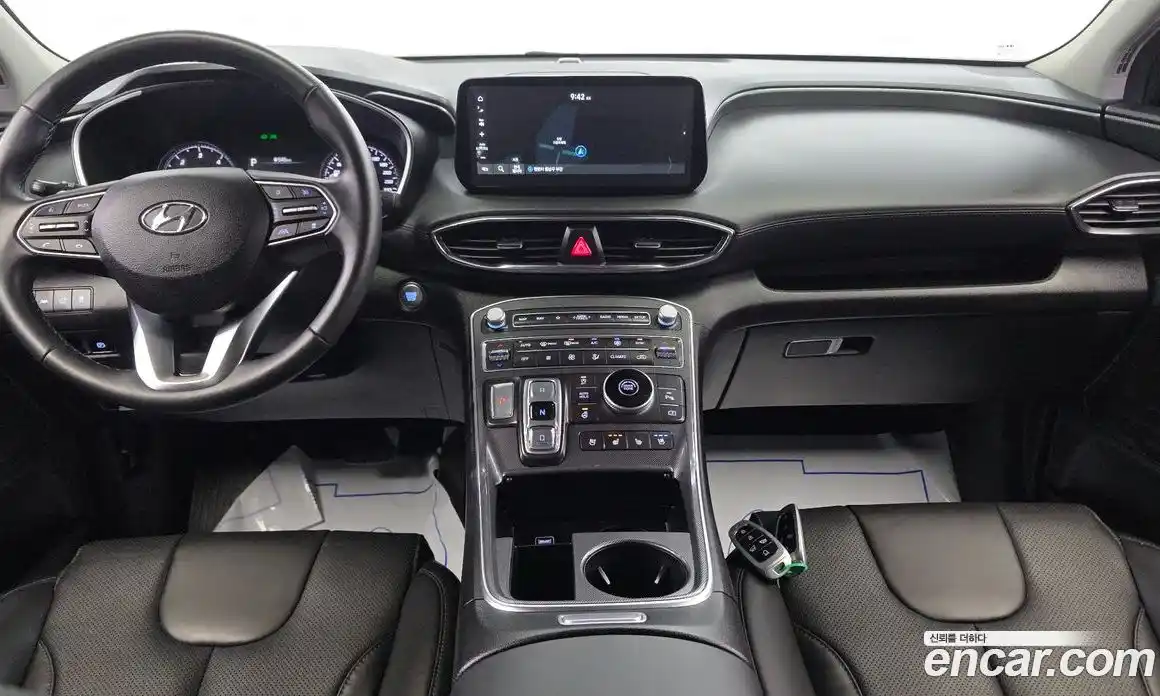Hyundai Santa Fe 2022 2.2 автомат (гидро), фото 27